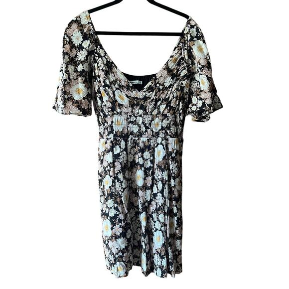 Abercrombie & Fitch Women's Floral Smocked Waist Mini Dress Angel Sleeve SZ XLT - Picture 1 of 14